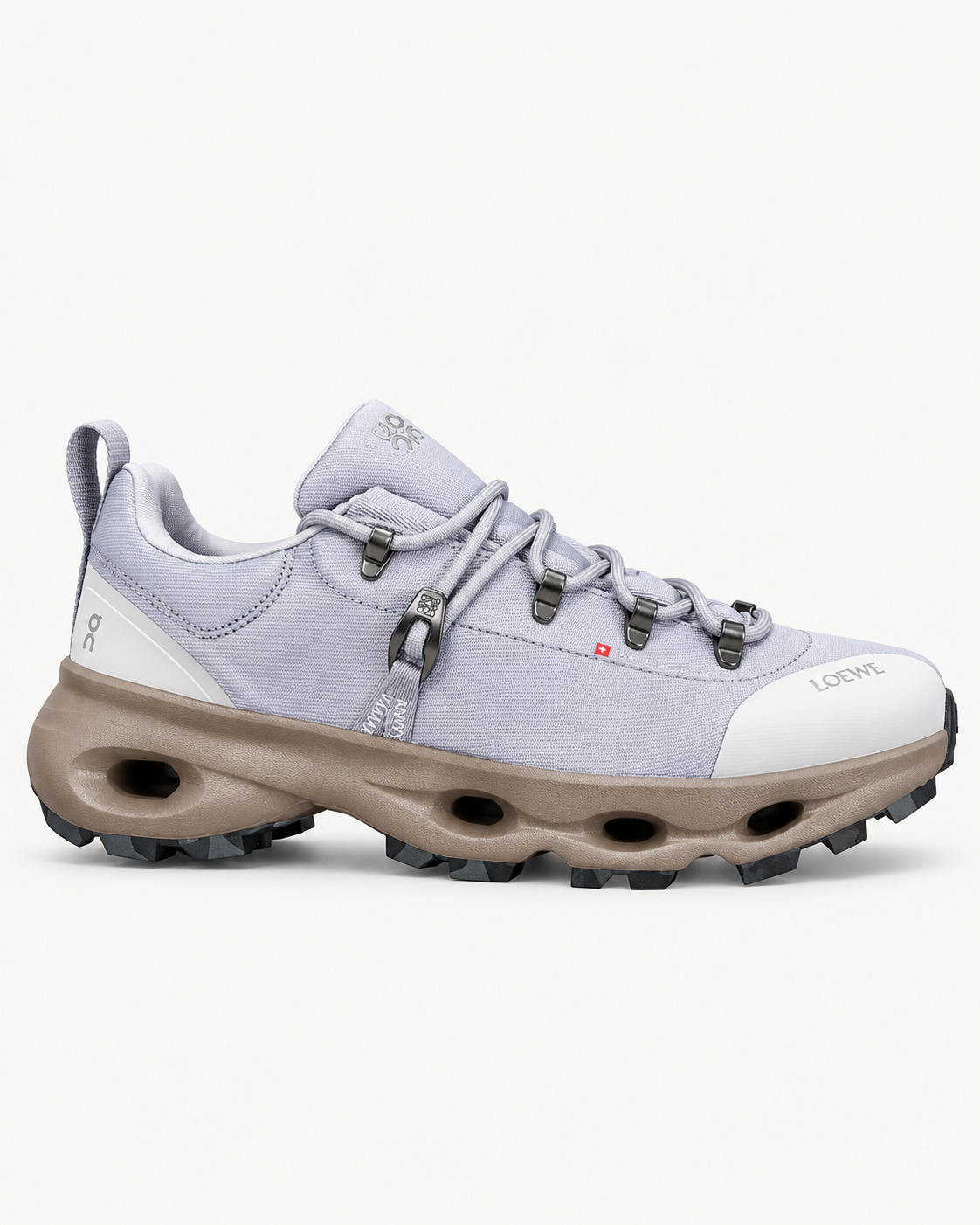 On x LW Cloudsolo Hike