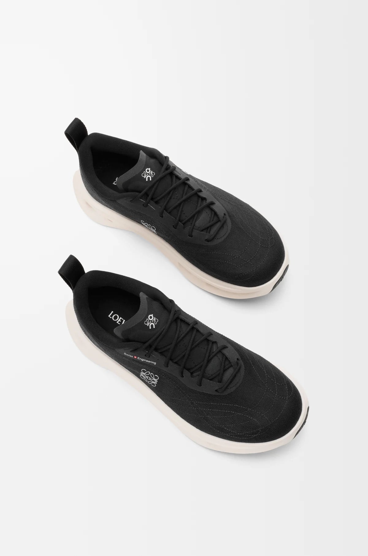 On x LW Cosmic Sneaker