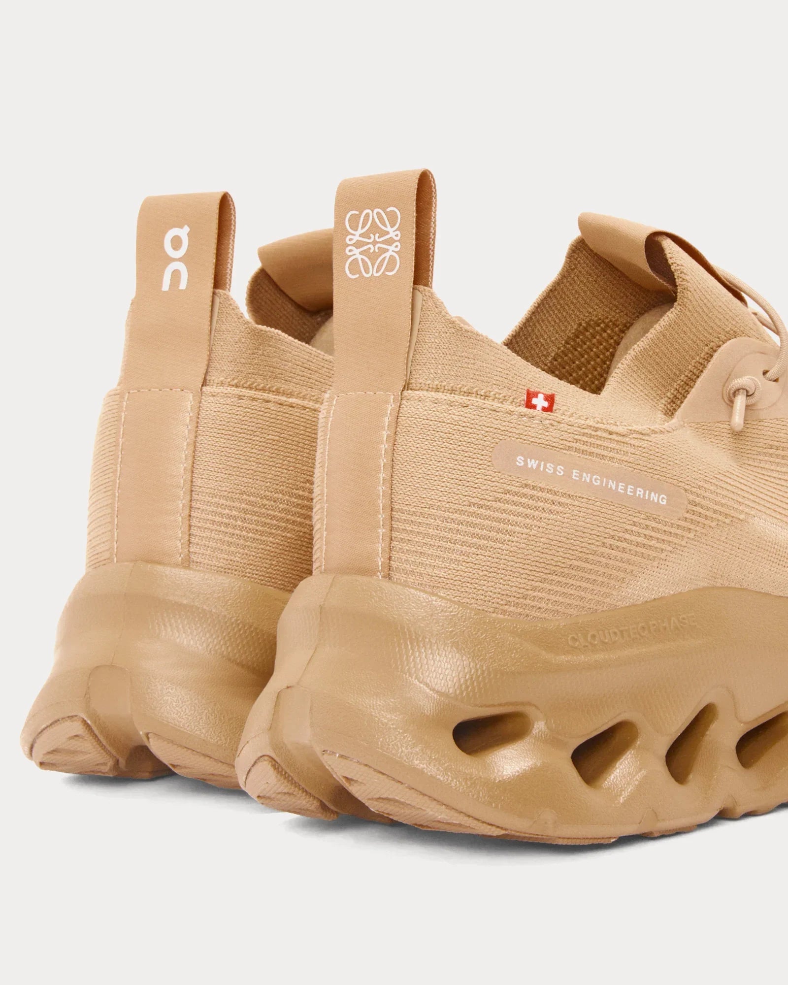 On x Loewe Cloudtilt (Women's)