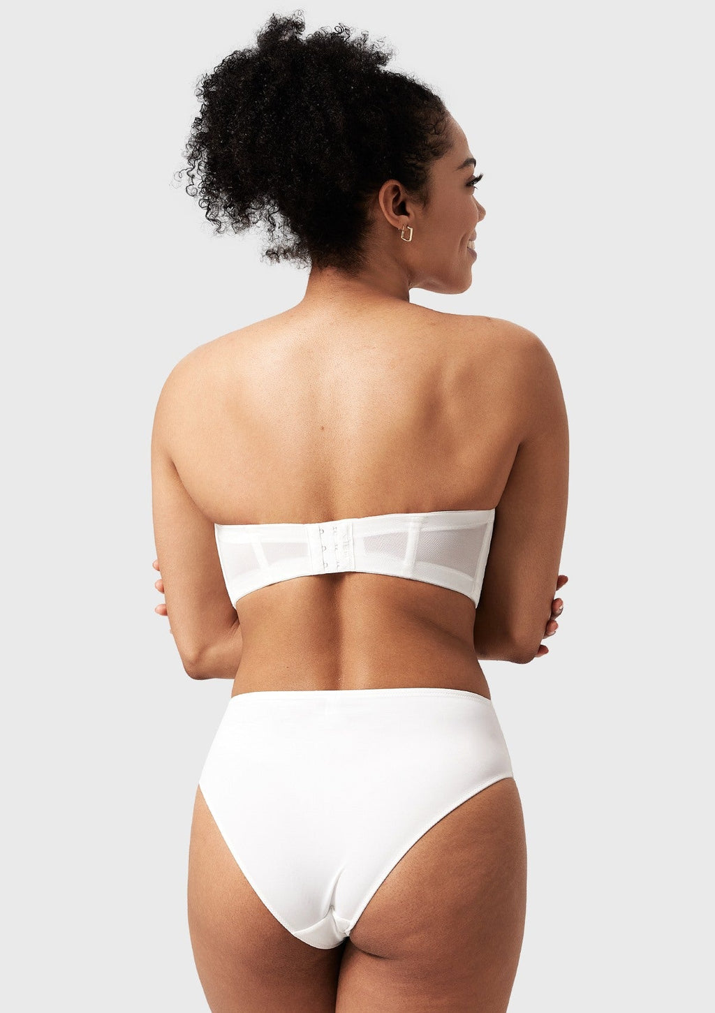Classic Comfort Multiway Lightly Padded Underwire Strapless Bra