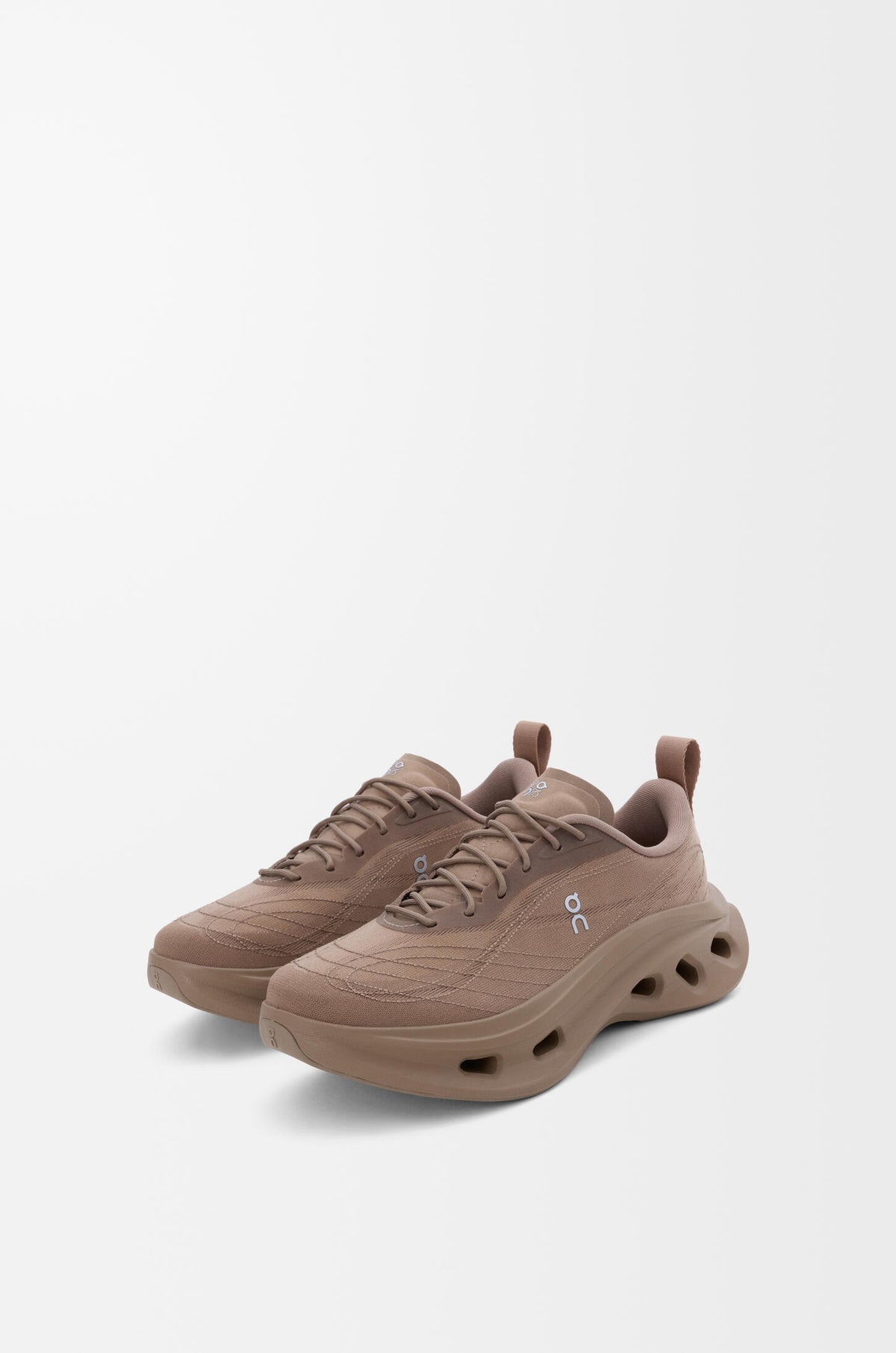 On x LW Cosmic Sneaker