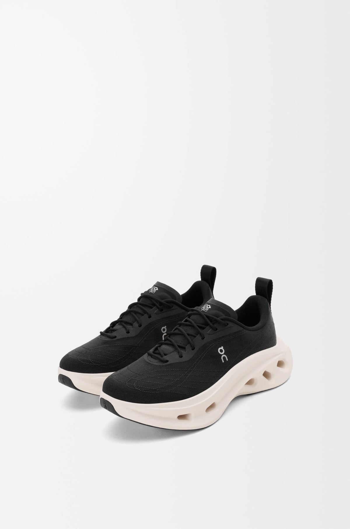 On x LW Cosmic Sneaker