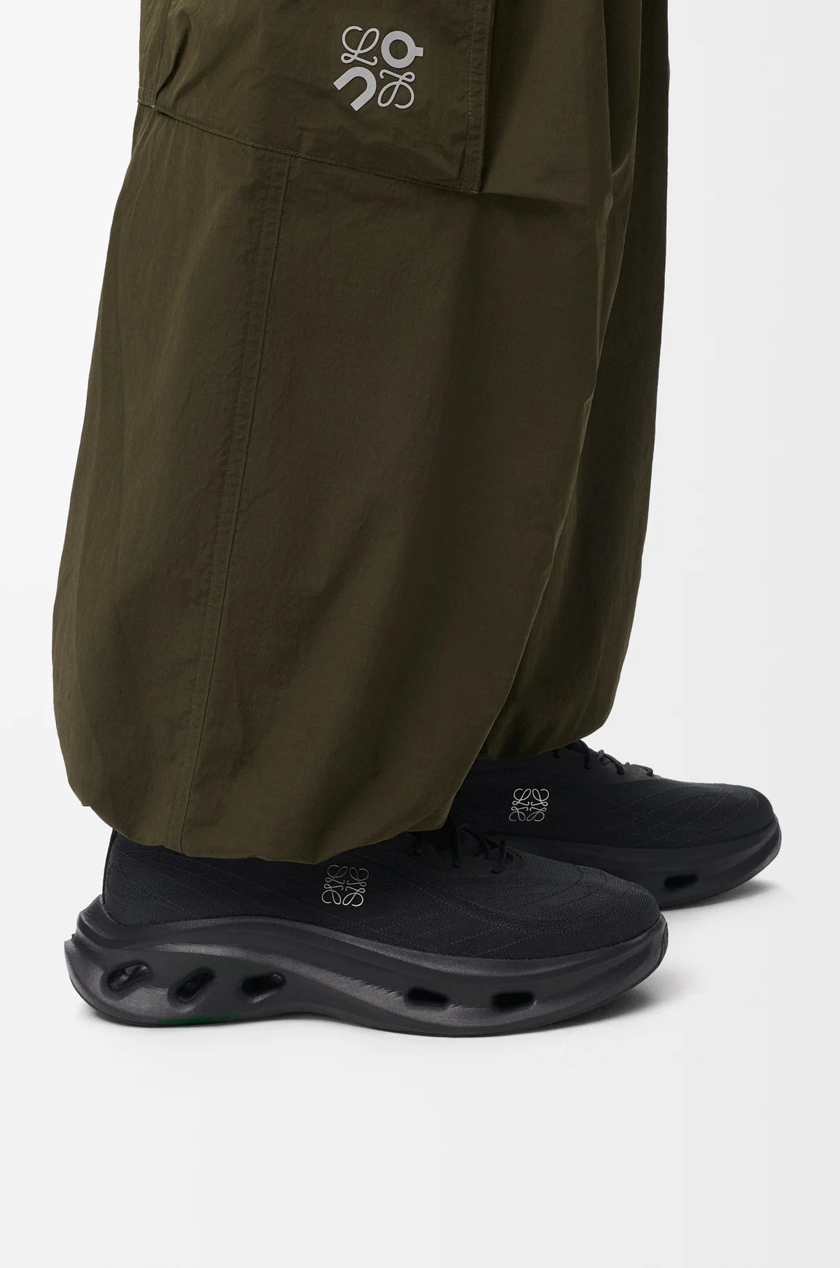 On x LW Cosmic Sneaker