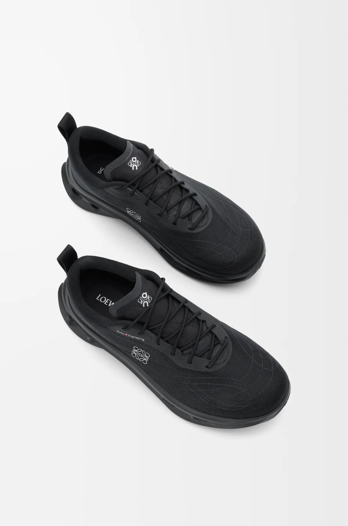On x LW Cosmic Sneaker